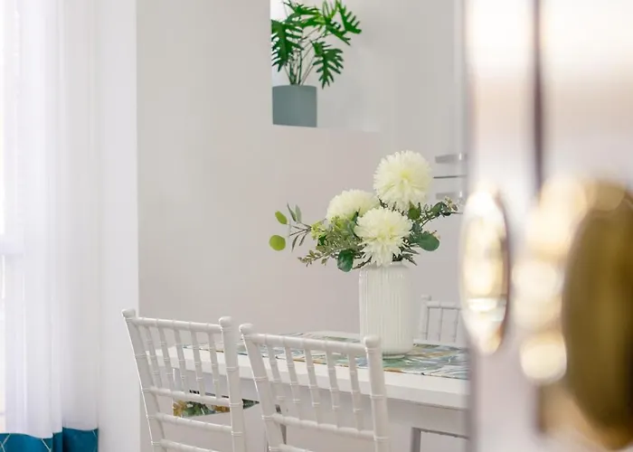 Parisi Apartment *